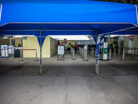 20140522111059-San_Cristobal_Airport
