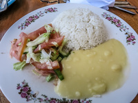 20140518122325-Lunch_at_Chifa_Asia_Puerto_Ayora